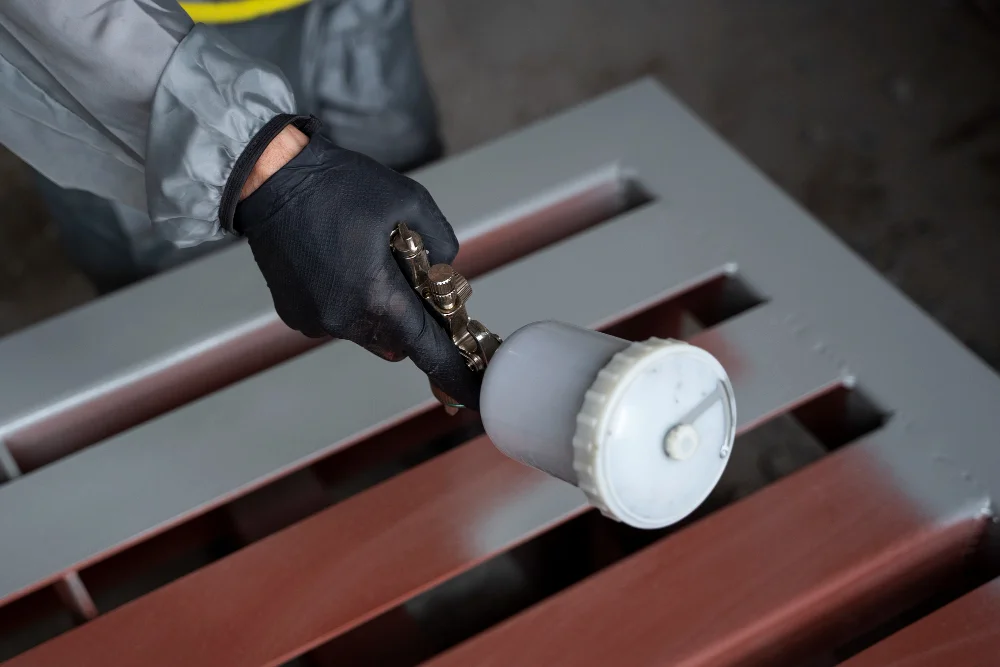 Rust remover for metal surface preparation before painting